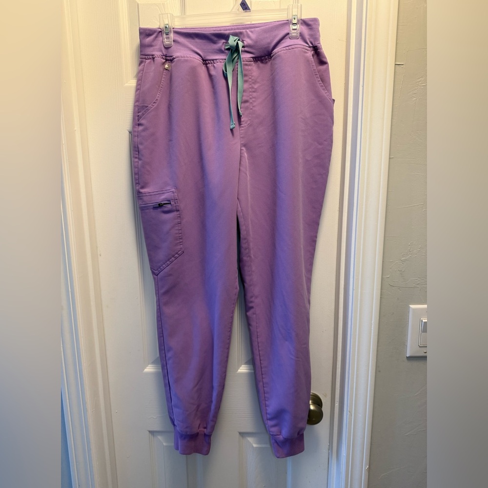 Figs Scrub Set - image 2